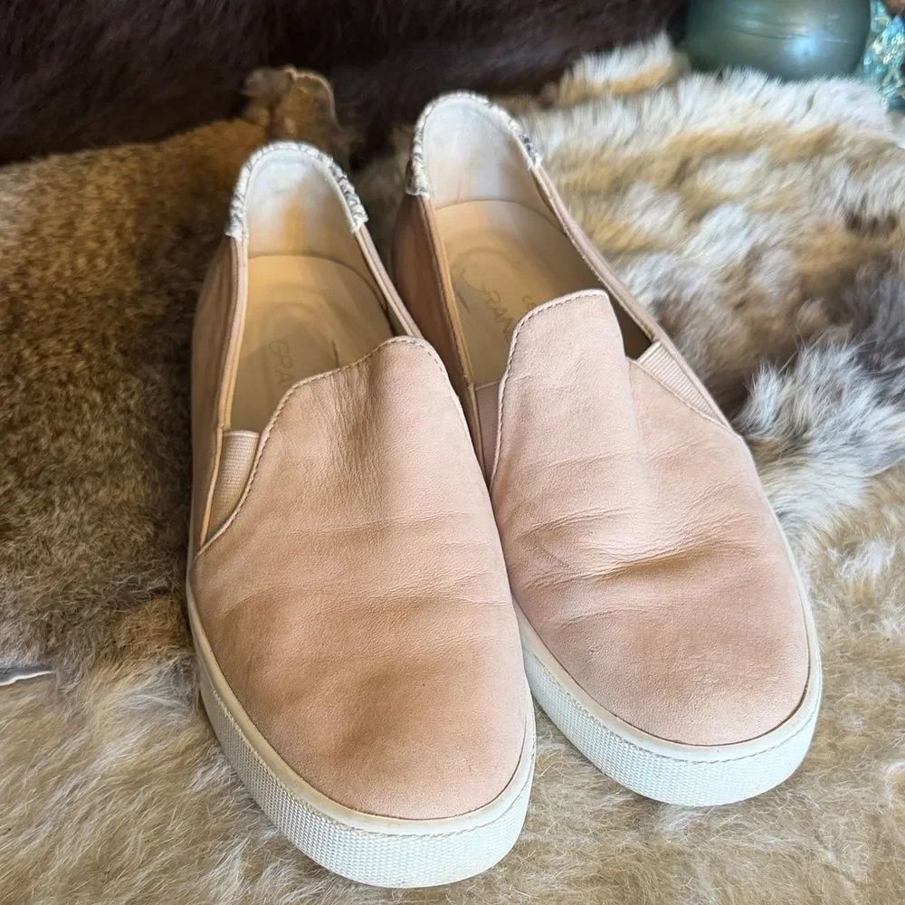 Women's Slip-On Shoes in Pink 8 (3175)